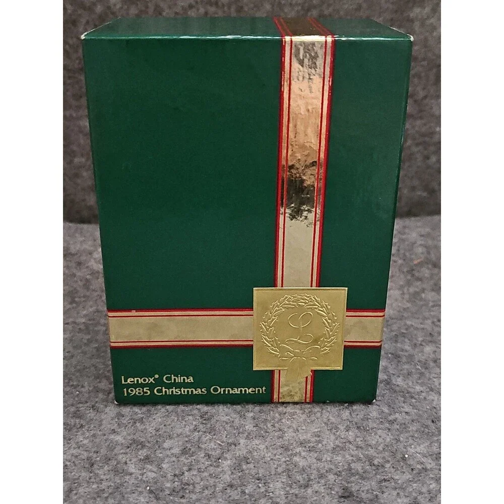 LENOX CHINA 1985 Christmas Ornament Bell 24 Karat Gold Trim 4”